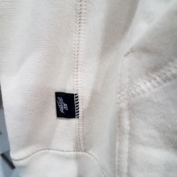 100 Thieves Cream & Blue Sweatshirt - Picture 4 of 7